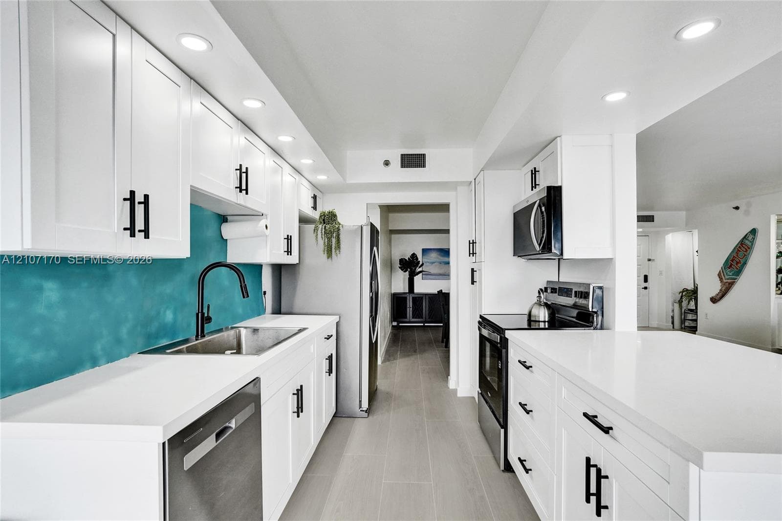 SUMMIT CONDO · #908S in Hollywood - Photo 23