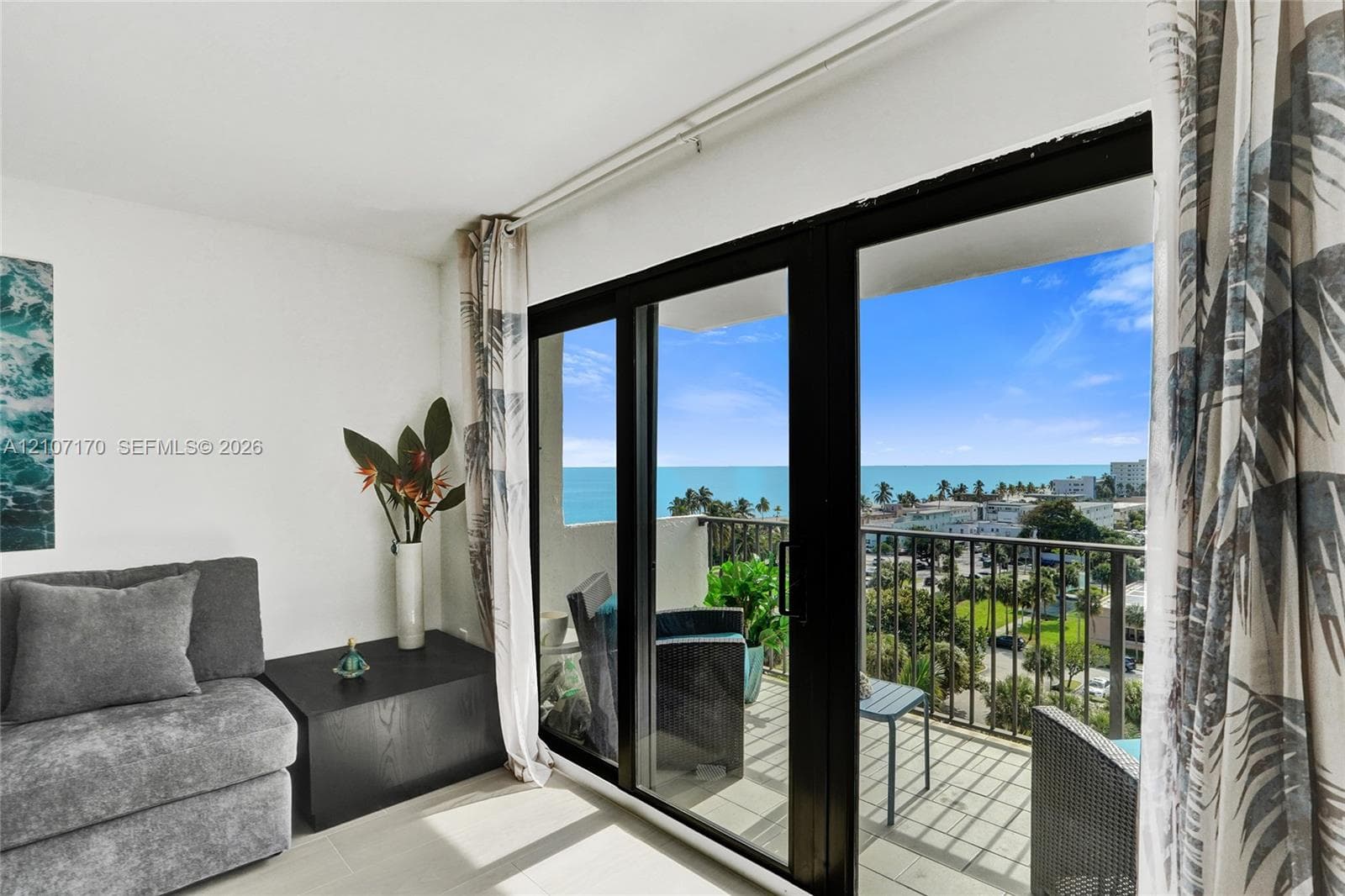 SUMMIT CONDO · #908S in Hollywood - Photo 2