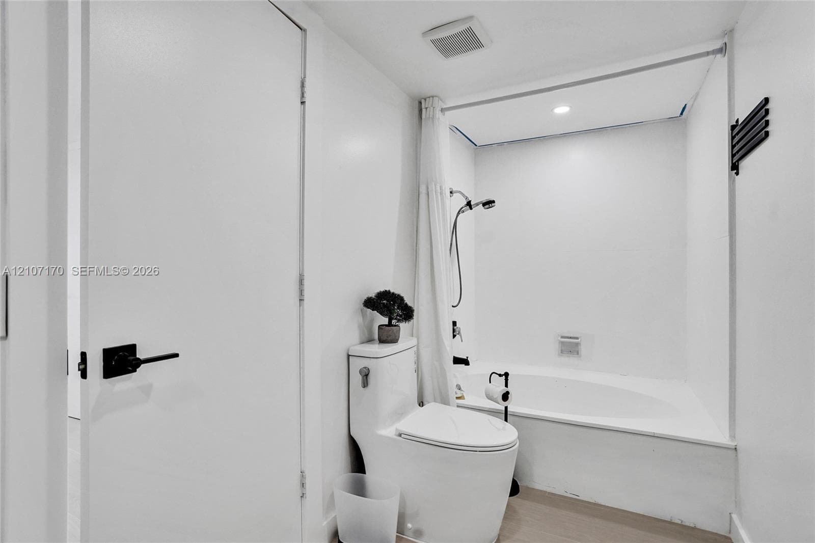 SUMMIT CONDO · #908S in Hollywood - Photo 43