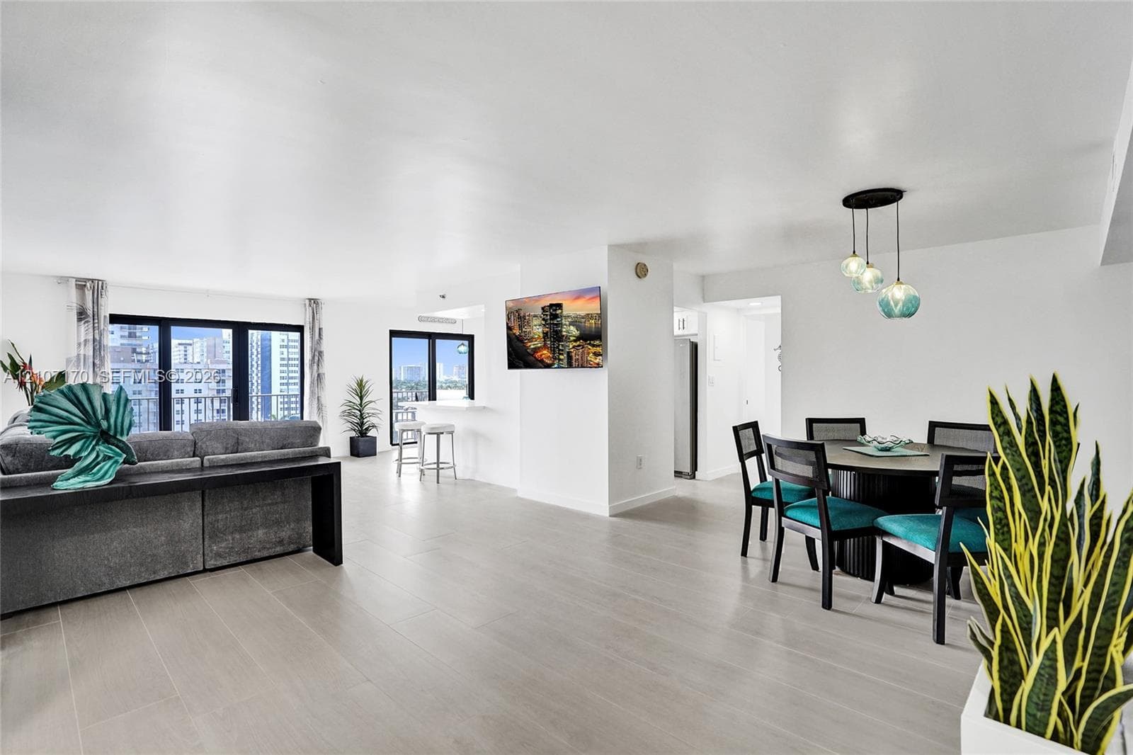SUMMIT CONDO · #908S in Hollywood - Photo 16