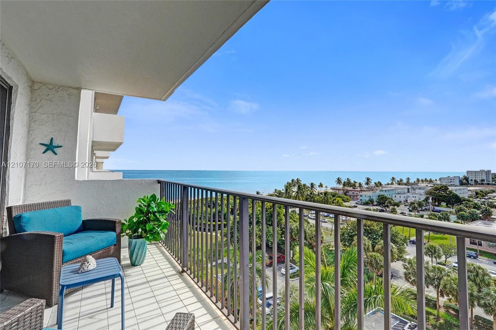 SUMMIT CONDO · #908S in Hollywood - Photo 4
