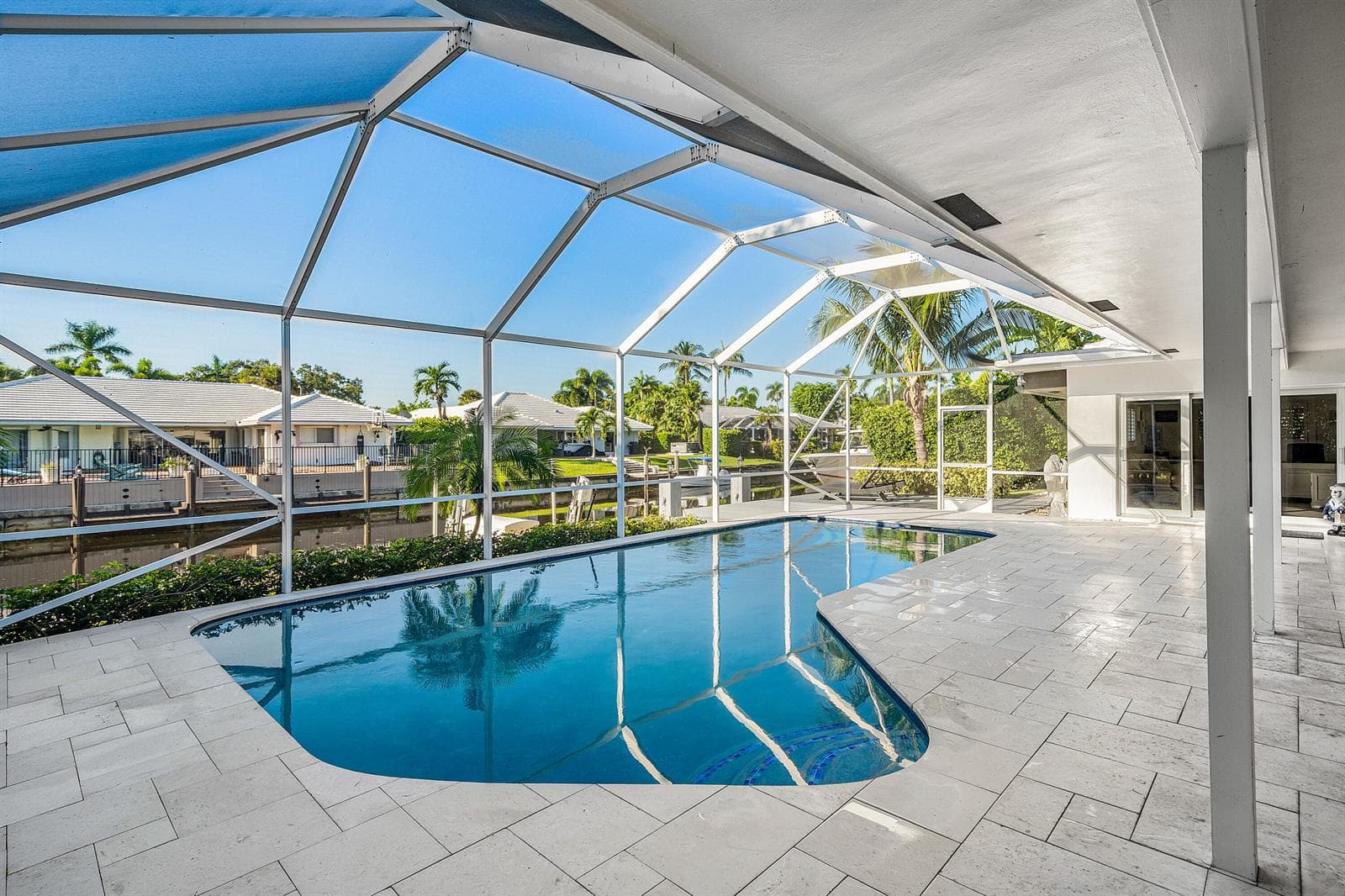 032-744PeachtreeLane-BocaRaton-FL-33486-