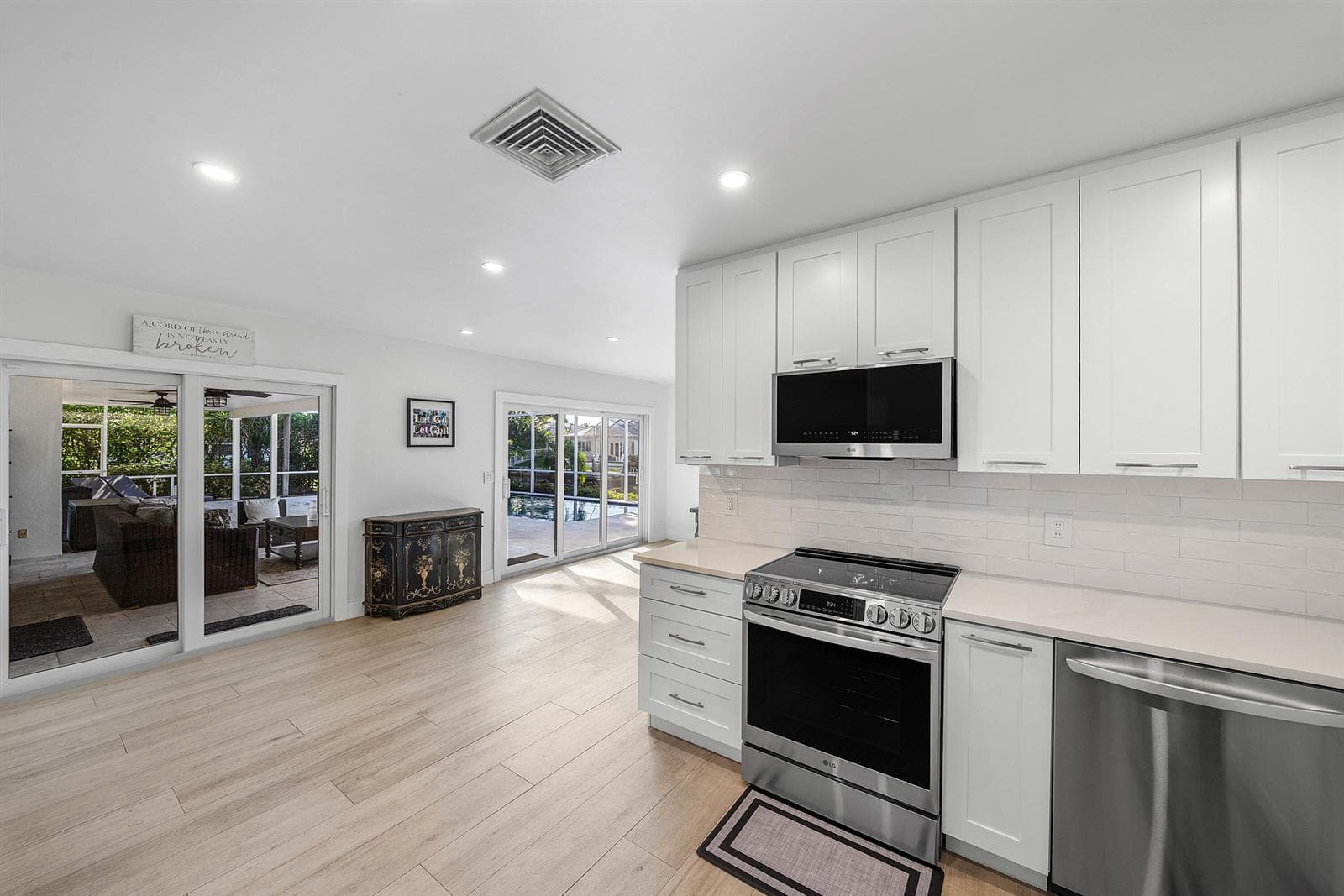 017-744PeachtreeLane-BocaRaton-FL-33486-