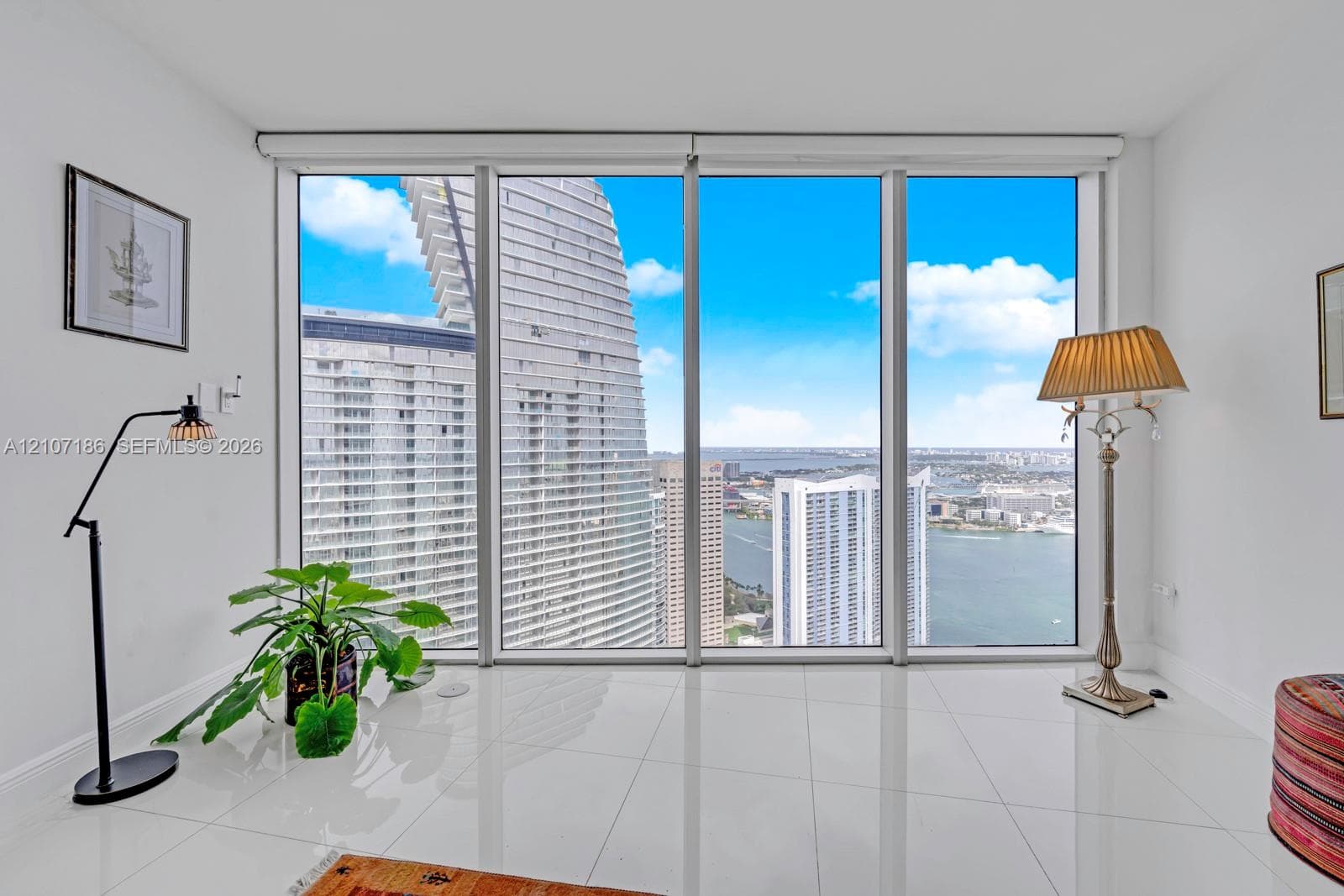 Icon Brickell I · #5002 in Miami - Photo 12