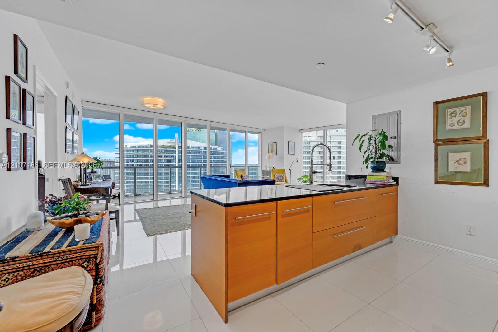 Icon Brickell I · #5002 in Miami - Photo 7