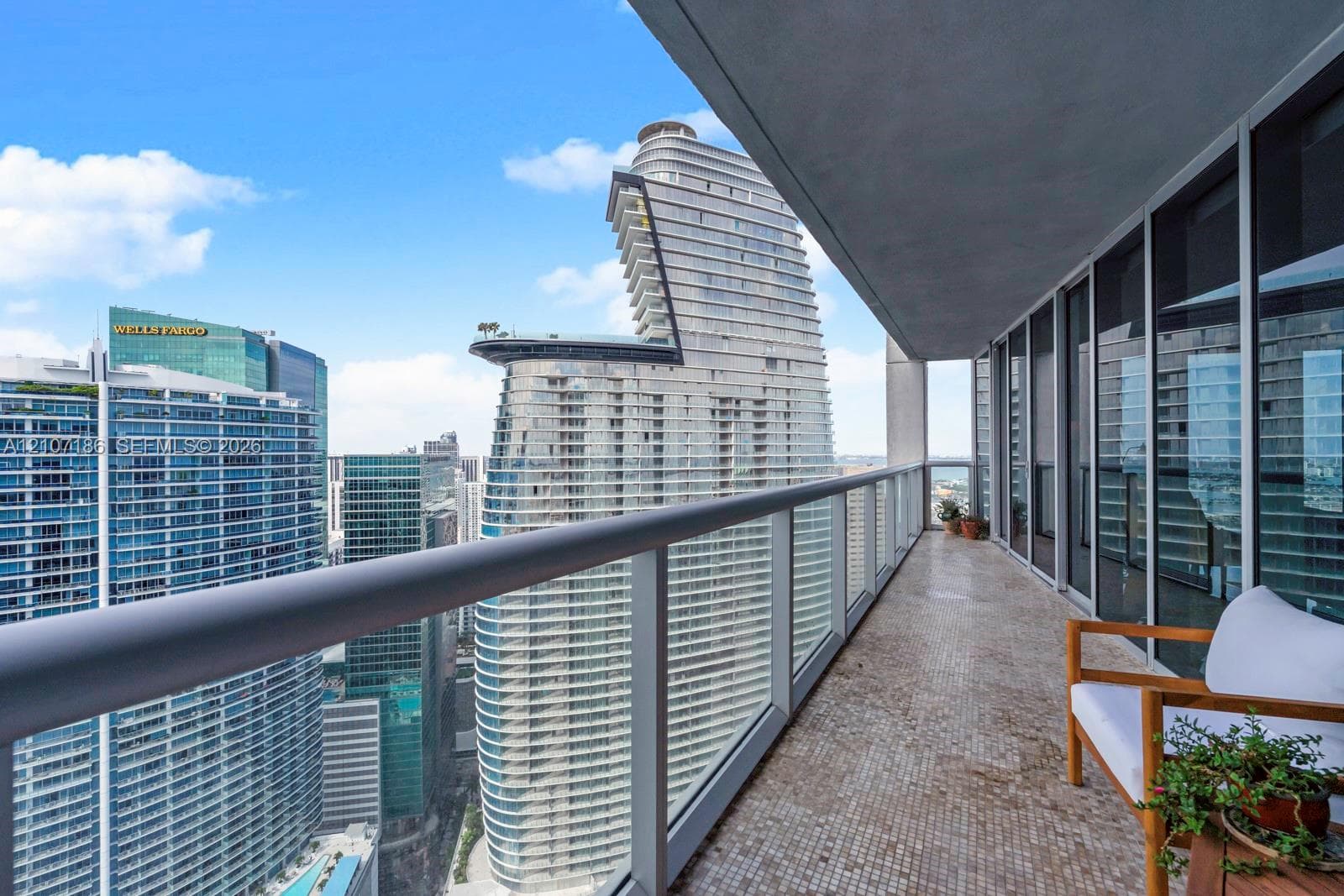 Icon Brickell I · #5002 in Miami - Photo 30