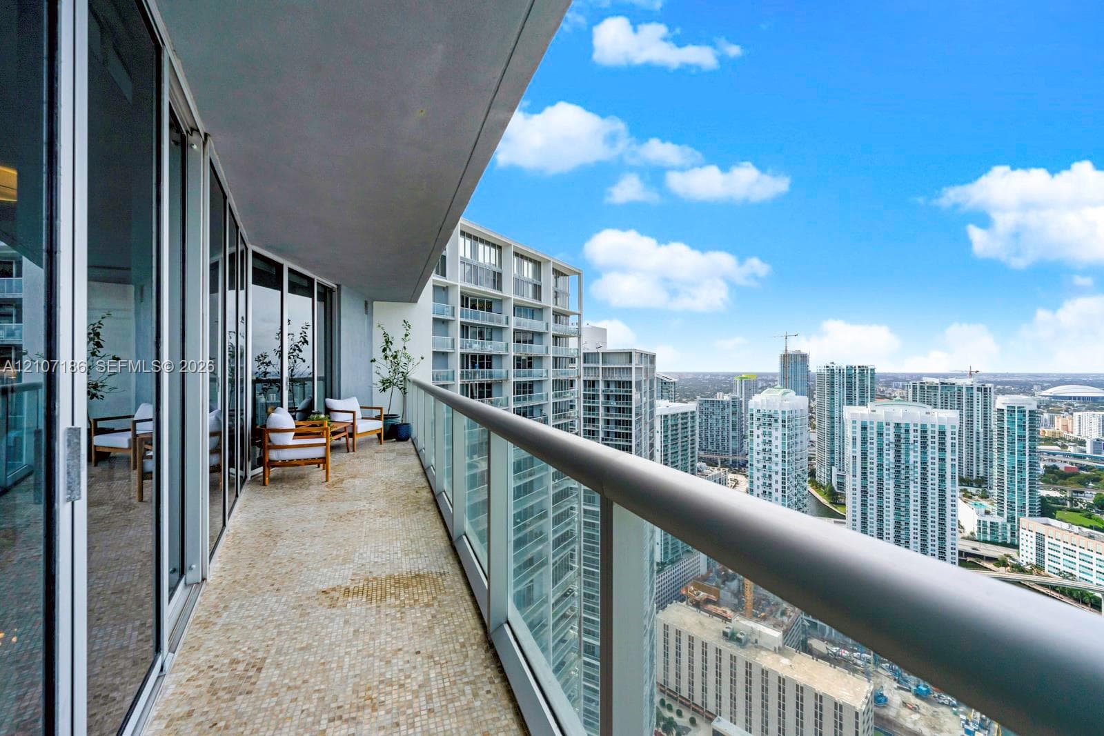 Icon Brickell I · #5002 in Miami - Photo 31