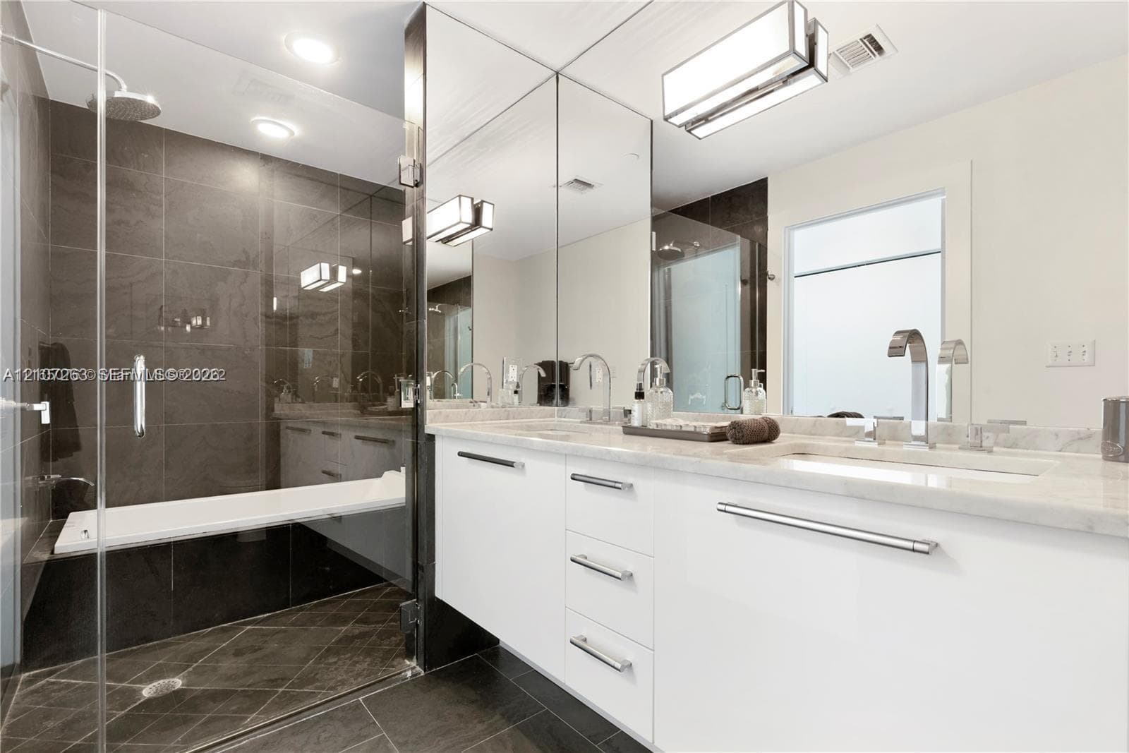 900 Biscayne Bay · #4010 in Miami - Photo 10