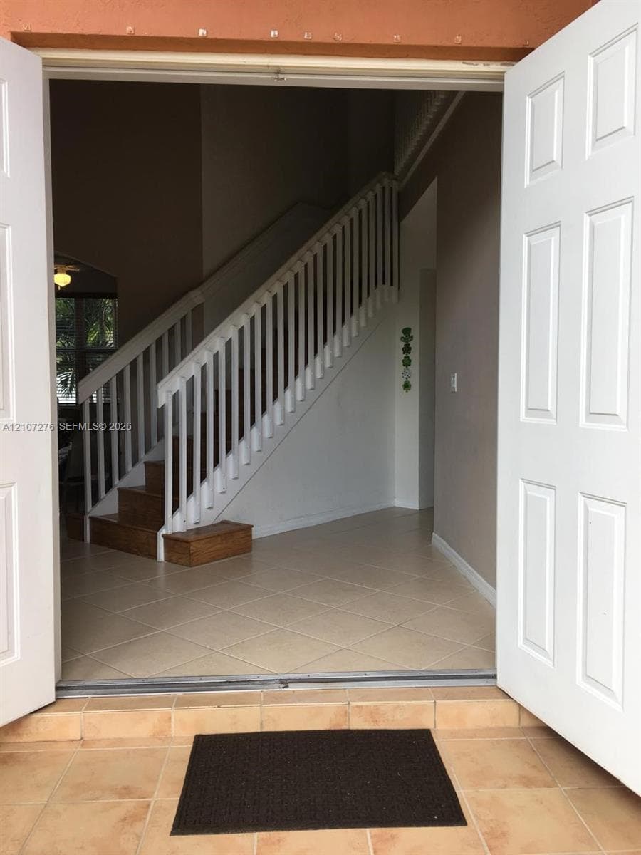 11047 SW 243rd Ln photo 5