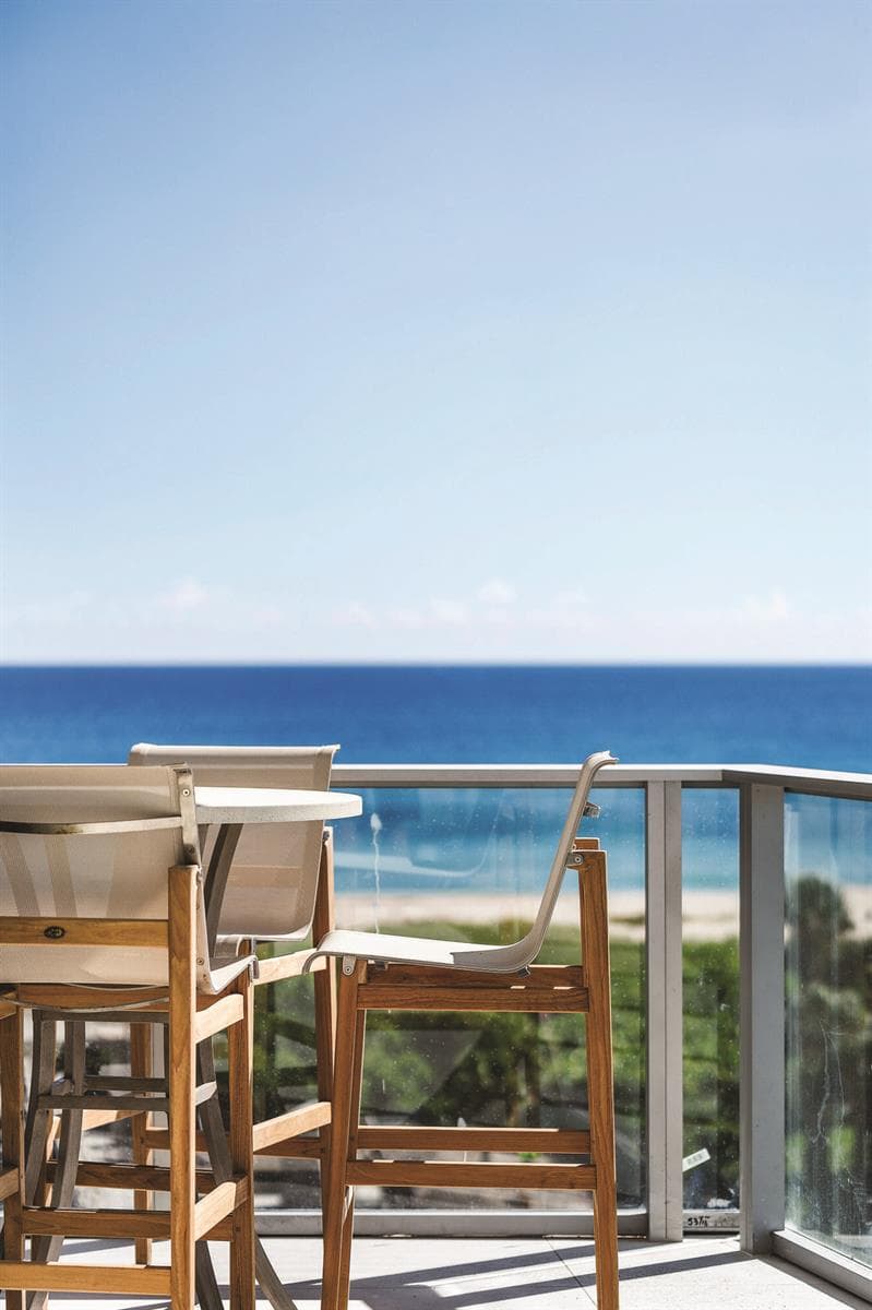 039-3100NOceanDr-RivieraBeach-FL-full
