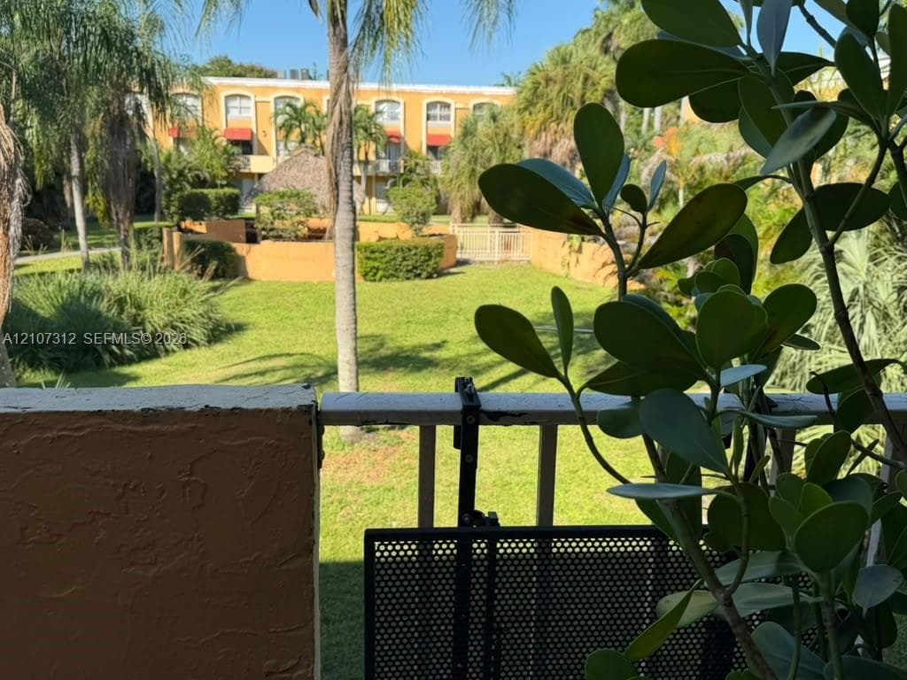VENETIAN GARDENS AT COUNT · #M208 in Hialeah - Photo 16