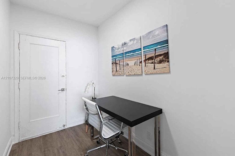 Den with its own Air Conditioning, ideal for a home office or flexible additional space.