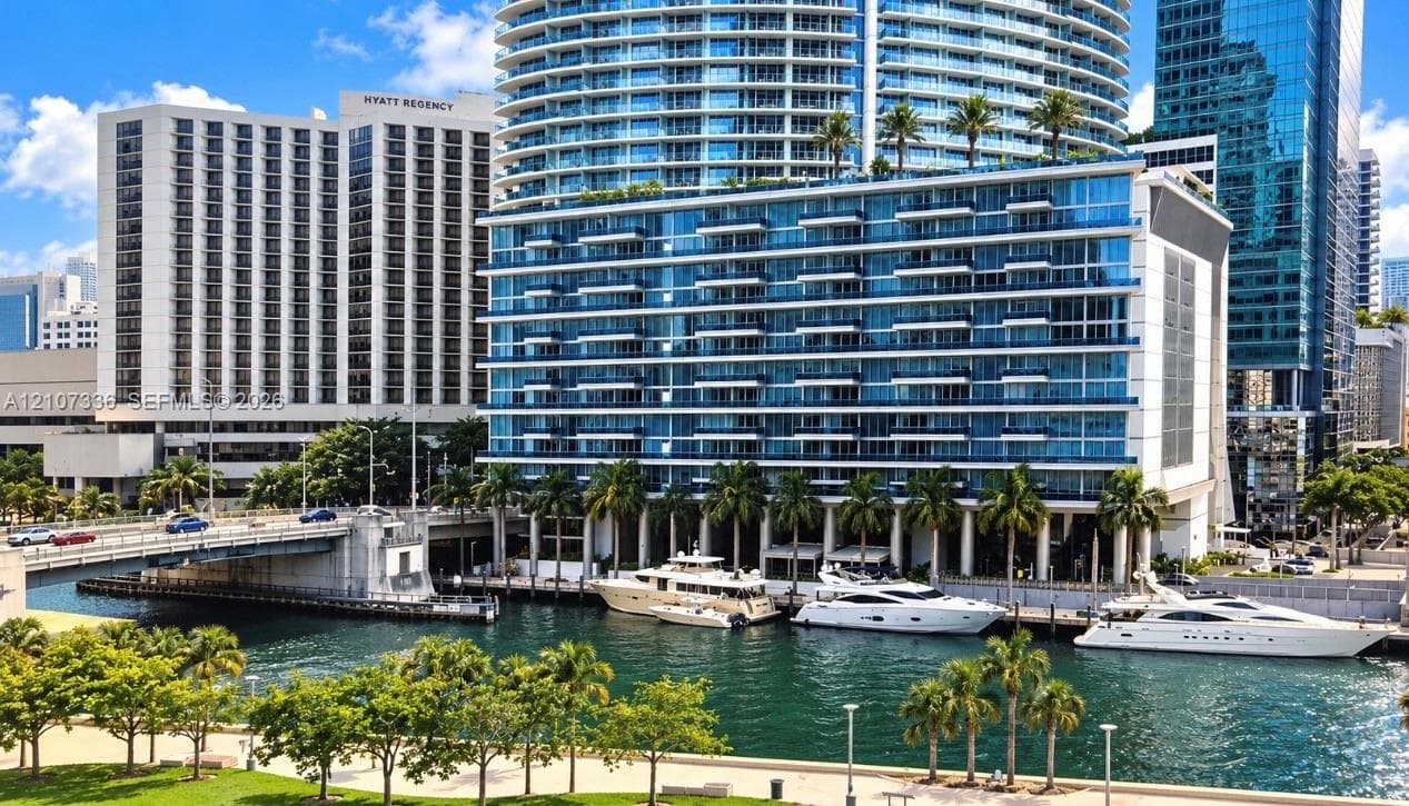 Icon Brickell I · #506 in Miami - Photo 11