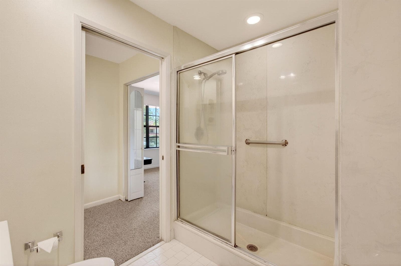 Master shower