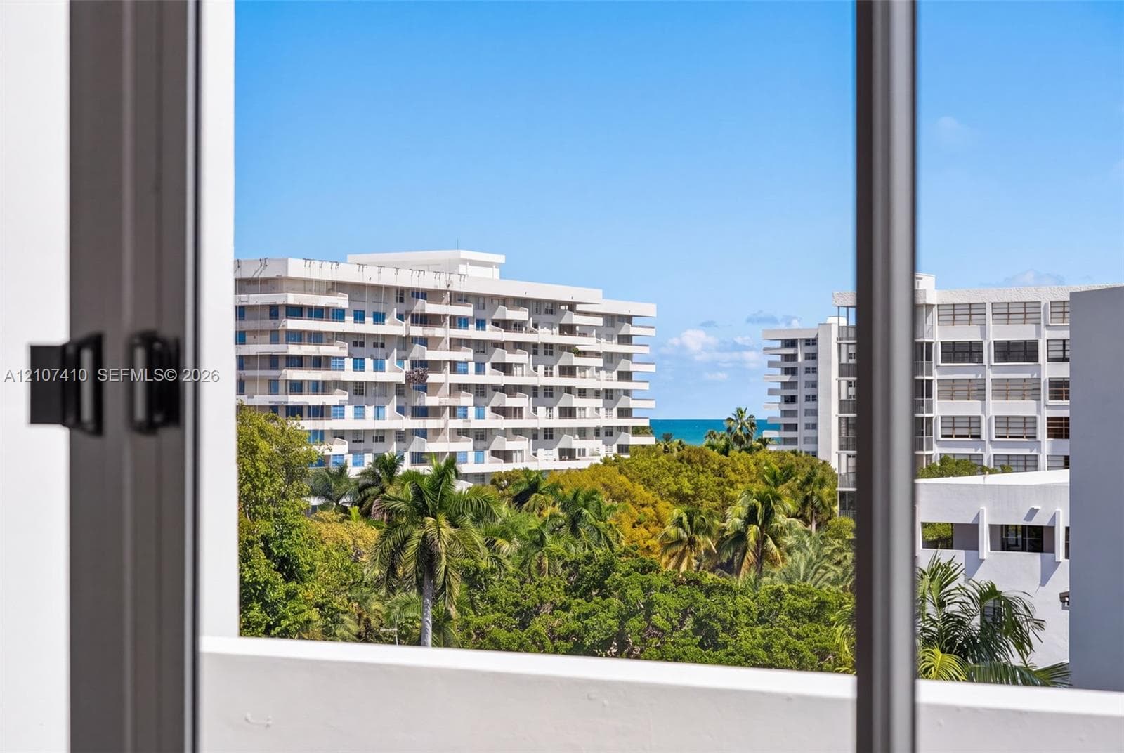 THE PYRAMIDS @ KEY BISCAY · #PH601 in Key Biscayne - Photo 42
