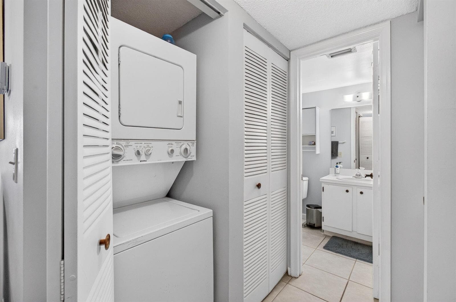 Washer & Dryer Closet