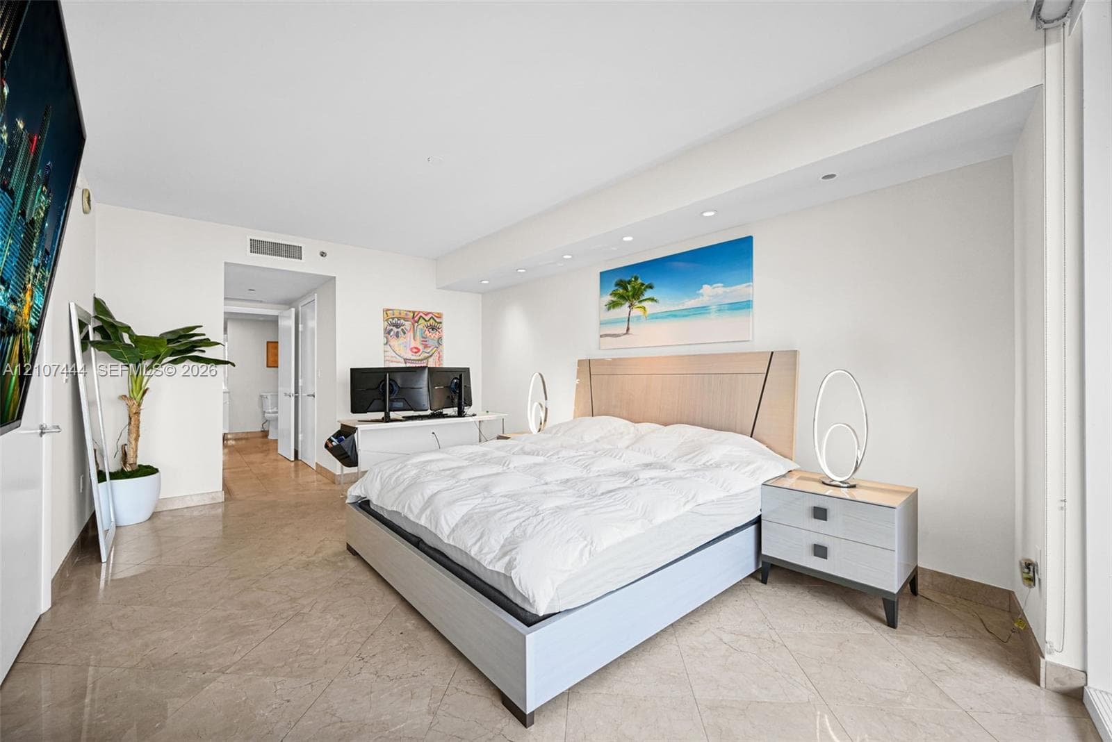 BEACH CLUB CONDO · #706 in Hallandale Beach - Photo 27