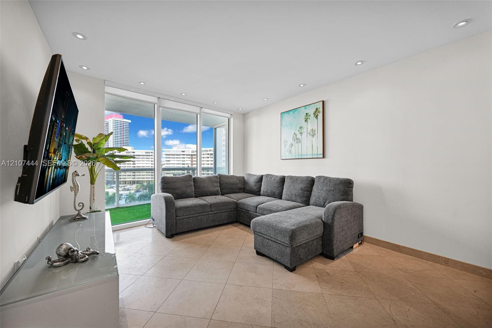 BEACH CLUB CONDO · #706 in Hallandale Beach - Photo 15