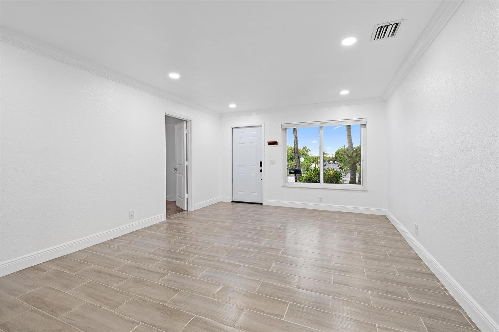 5521 Parker Ave-21