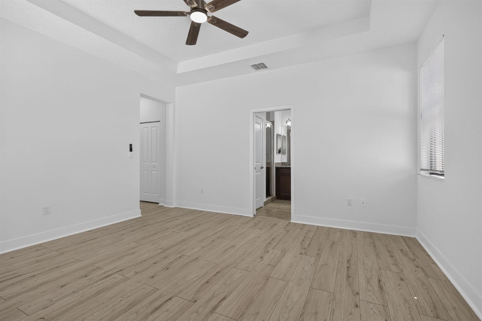 27-web-or-mls-BS1A4932