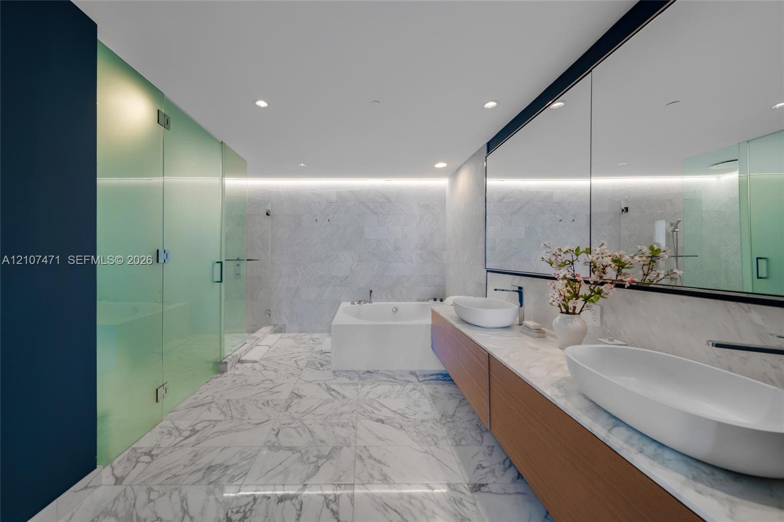 Oceana Bal Harbour · #2506 in Bal Harbour - Photo 15