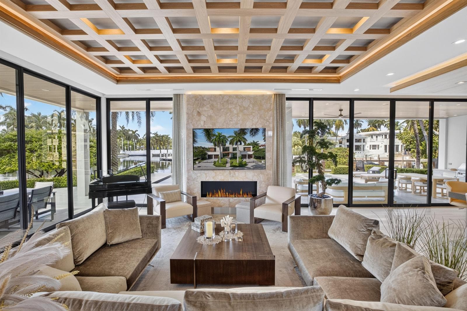 044_1-Royal-Palm-Real-Estate-Photography