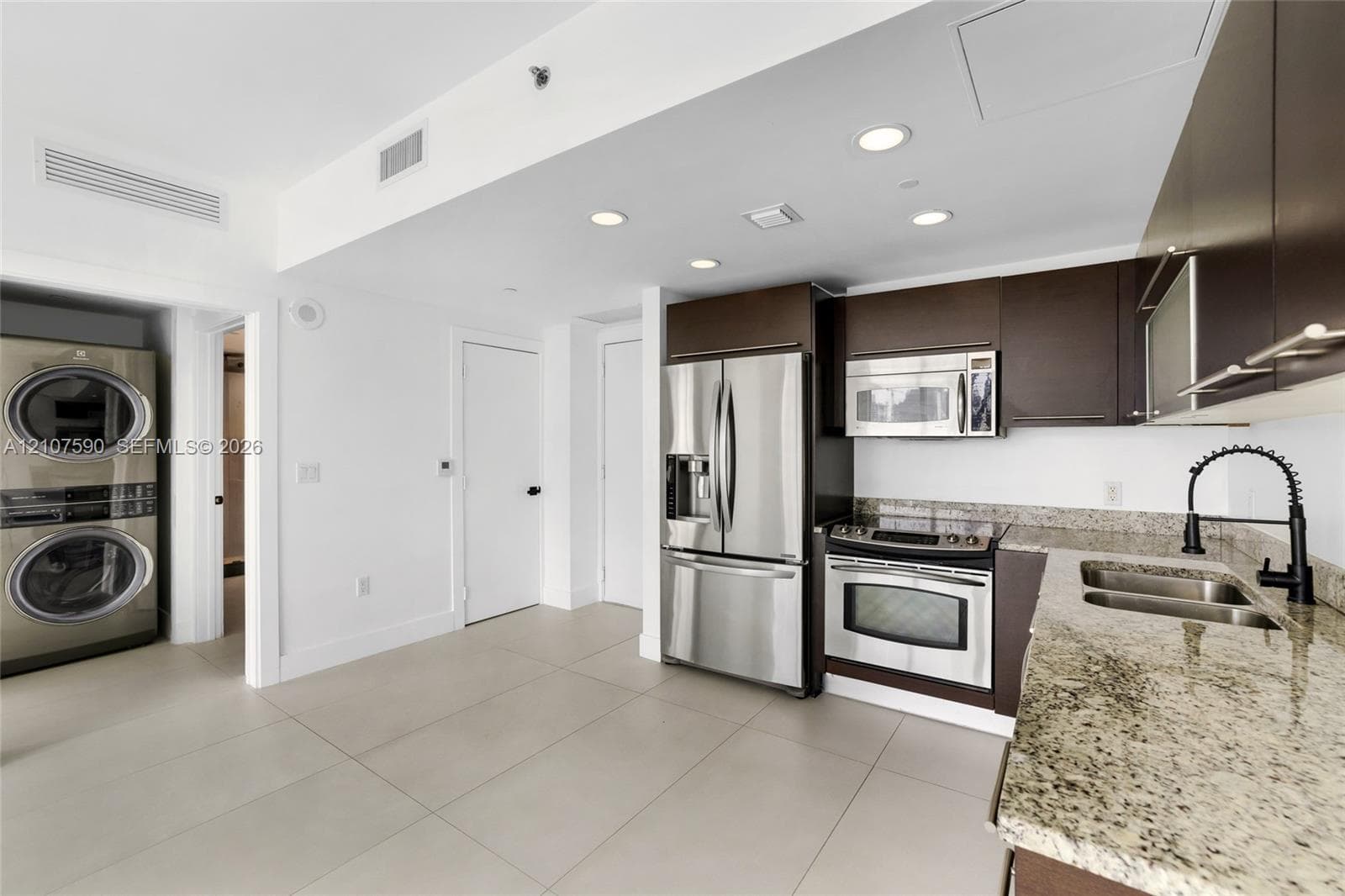 The Plaza on Brickell East · #2509 in Miami - Photo 9