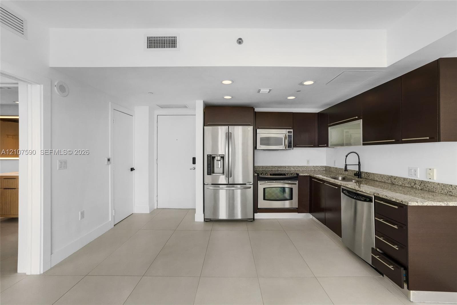The Plaza on Brickell East · #2509 in Miami - Photo 4