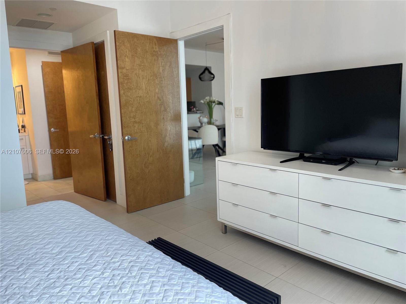 1060 Brickell · #2413 in Miami - Photo 6