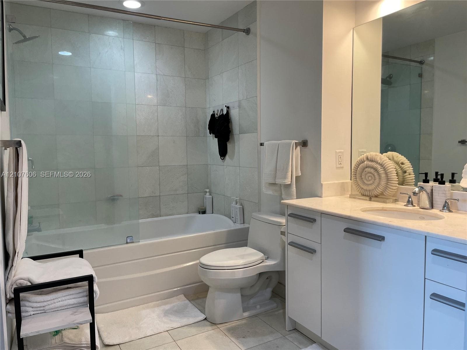 1060 Brickell · #2413 in Miami - Photo 12