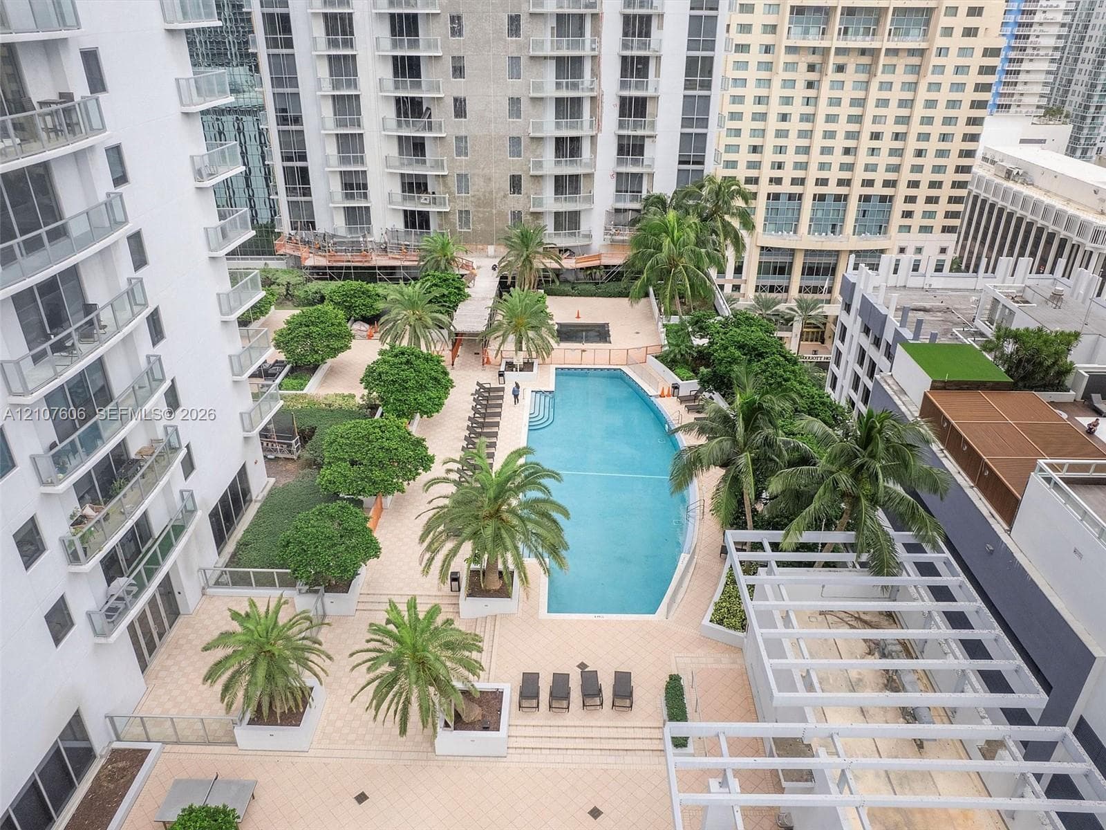 1060 Brickell · #2413 in Miami - Photo 32