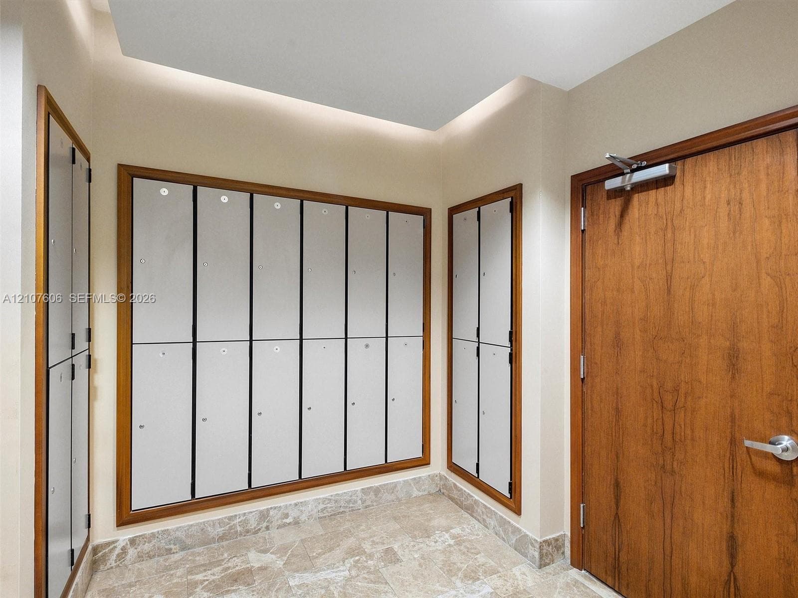 1060 Brickell · #2413 in Miami - Photo 28