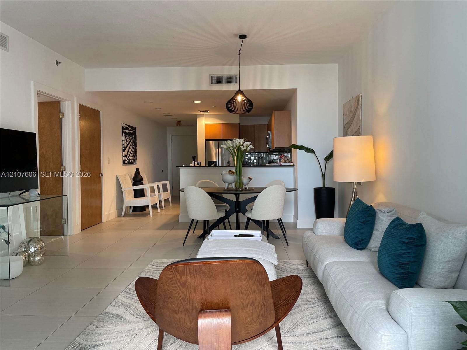1060 Brickell · #2413 in Miami - Photo 5