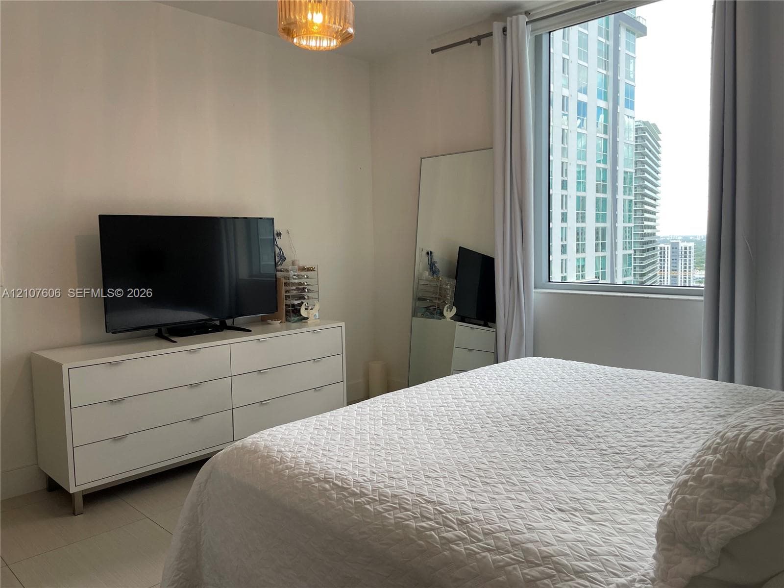 1060 Brickell · #2413 in Miami - Photo 10