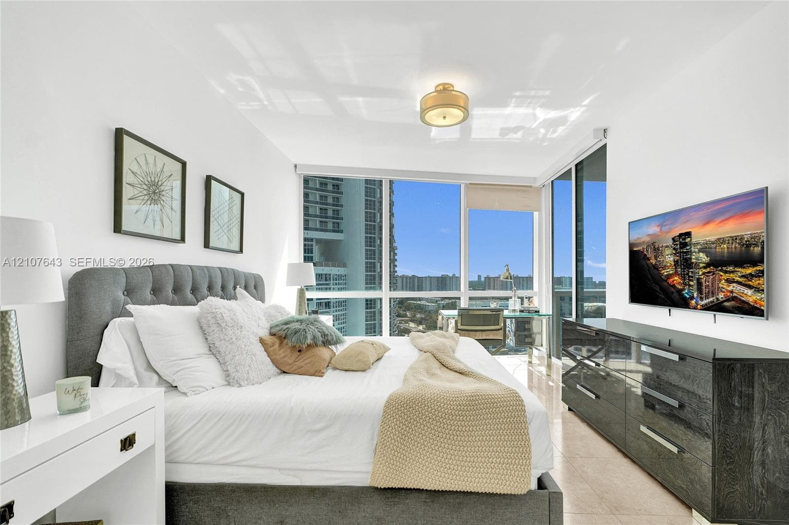 Trump Royale · #2007 in Sunny Isles Beach - Photo 17