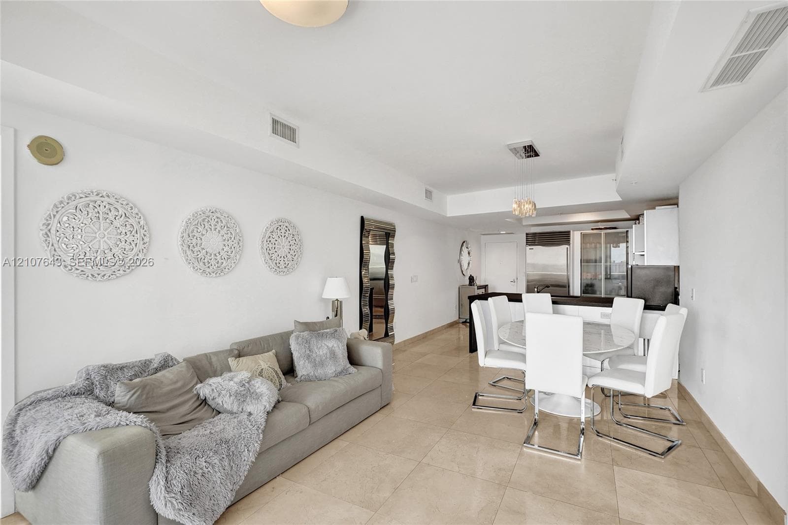 Trump Royale · #2007 in Sunny Isles Beach - Photo 12