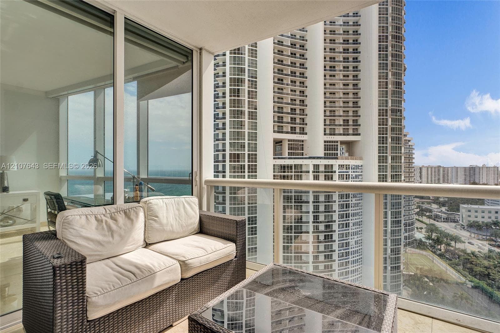 Trump Royale · #2007 in Sunny Isles Beach - Photo 33