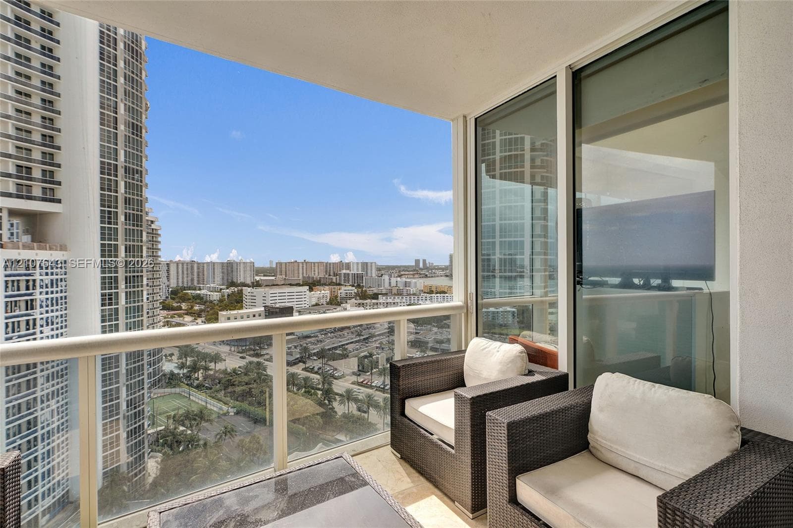 Trump Royale · #2007 in Sunny Isles Beach - Photo 31