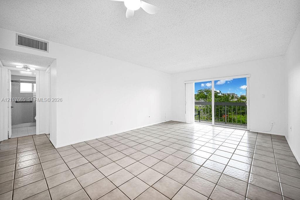 VILLAGE OF KINGS CREEK CO · #G-407 in Miami - Photo 11