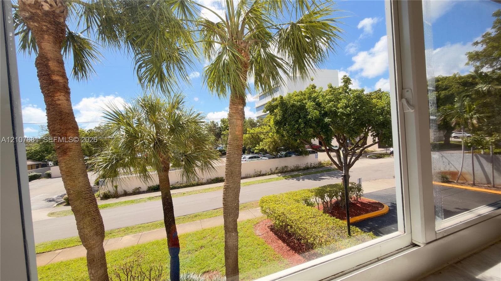 CASA BLANCA CONDO · #202 in Hallandale Beach - Photo 27
