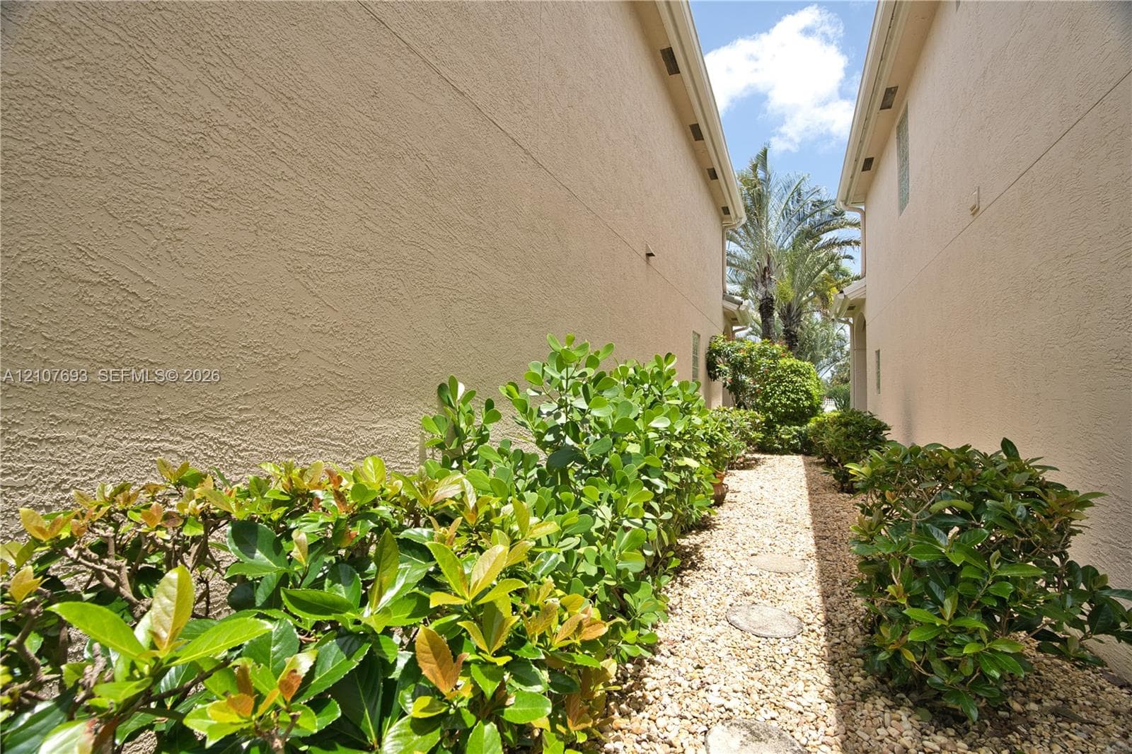 1207 General Pointe Trce photo 46