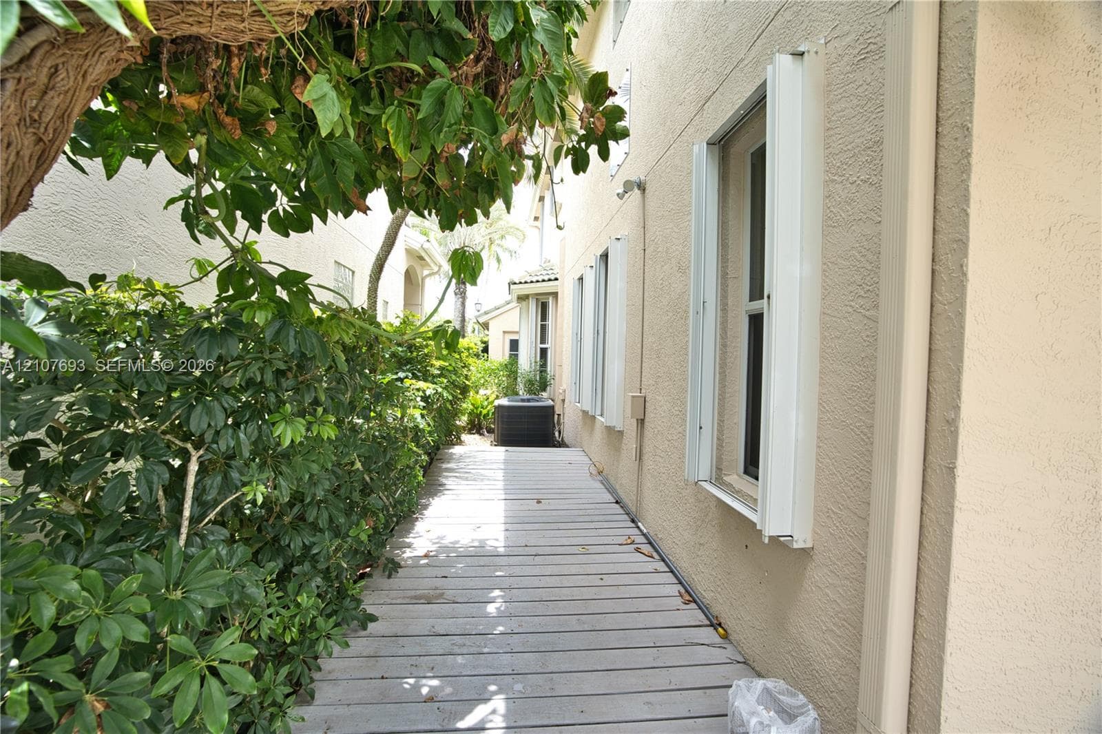 1207 General Pointe Trce photo 43
