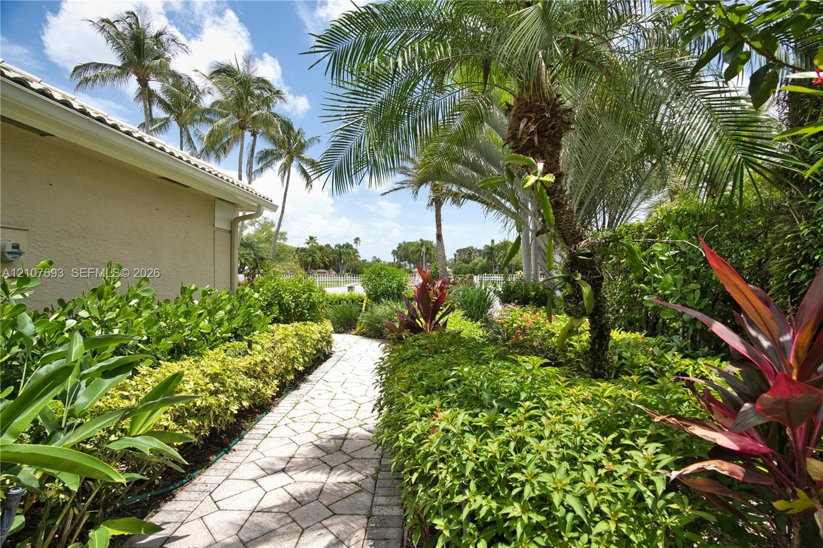1207 General Pointe Trce photo 45