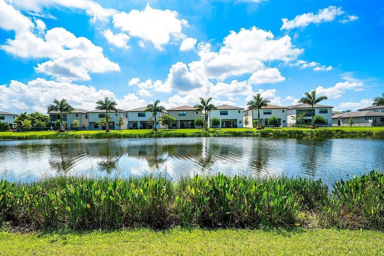 080-8550CrystalDownsAvenue-BocaRaton-FL-
