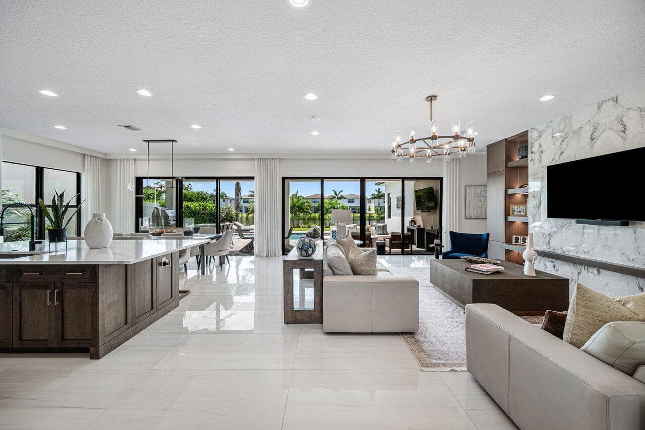 017-8550CrystalDownsAvenue-BocaRaton-FL-