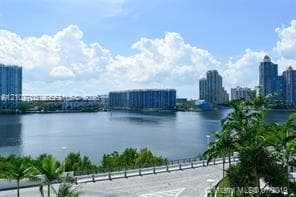 Prive at Aventura · #506 in Aventura - Photo 5