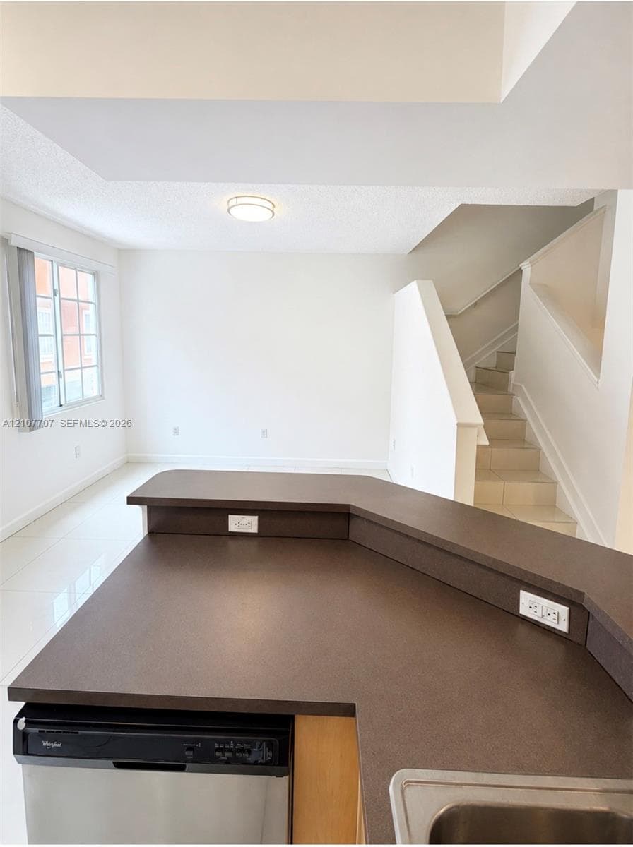 2941 NE 185th St #1311 photo 23
