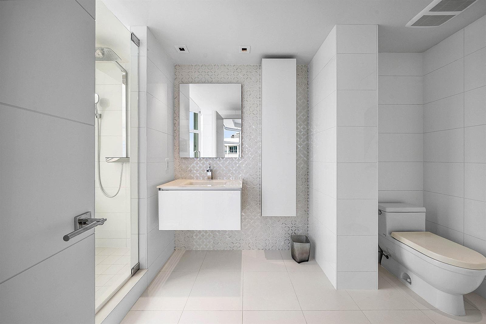 Guest Bdrm Full Bath
