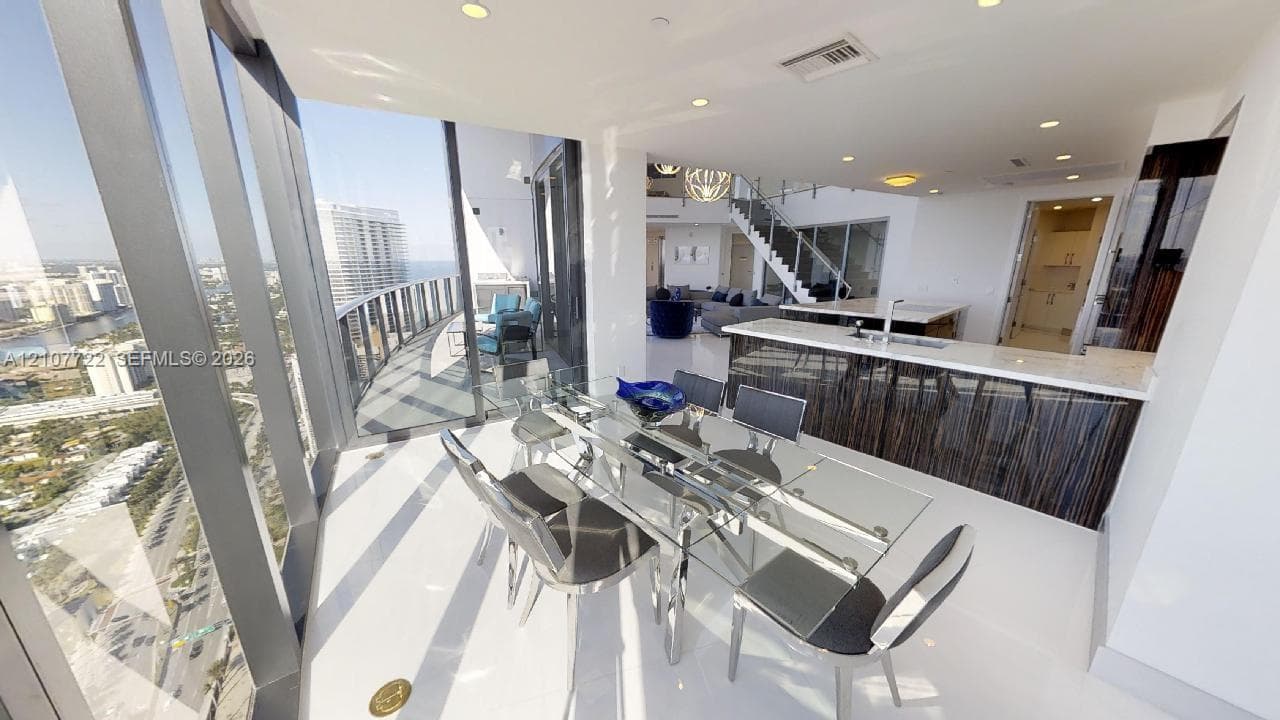 Porsche Design Tower · #4604 in Sunny Isles Beach - Photo 34