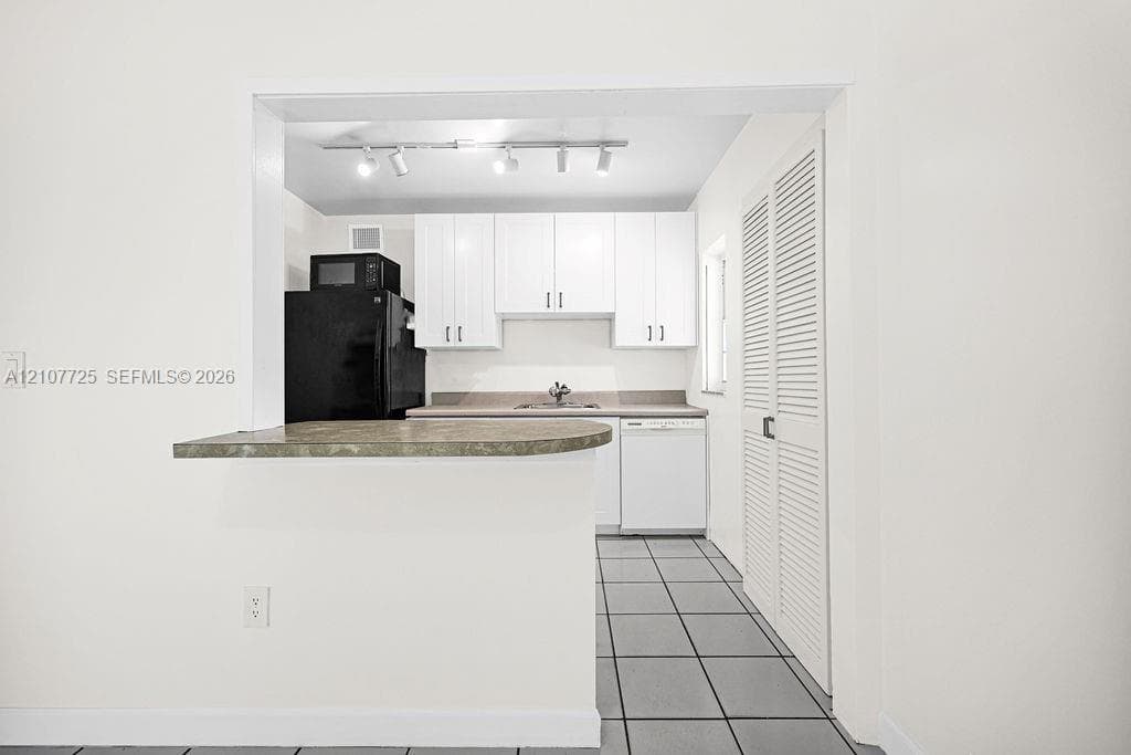 5960 SW 47th St #1 photo 14